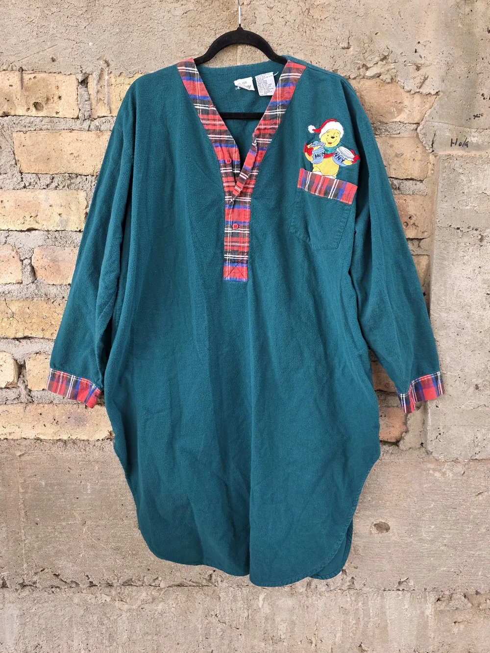 Vintage 90s Disney Store Winnie the Pooh Christmas Nightshirt Plaid-One Size - Picture 1 of 9
